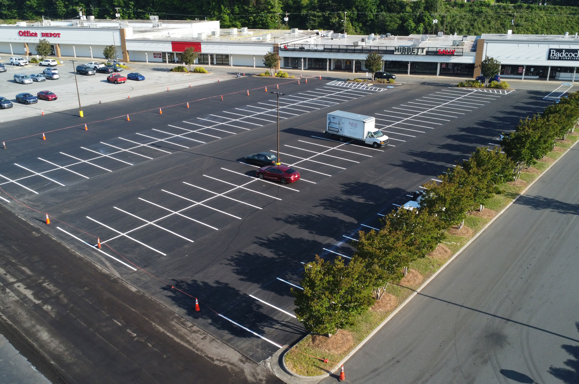 Read more about the article Commercial Parking Lot Maintenance Guide for Property Managers